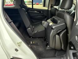 2020 Isuzu MU-X LS-T