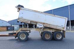 2013 Moore Tri-Axle Steel