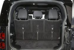 2023 Land Rover Defender 130 P400 SE