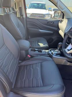 2025 Nissan Navara PRO-4X D23 MY25 4X4 Dual Range Burning Red