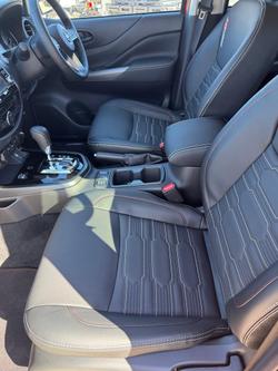 2025 Nissan Navara PRO-4X D23 MY25 4X4 Dual Range Burning Red