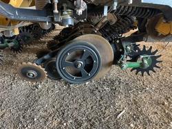 0 SERAFIN ULTISOW S4048 SINGLE DISC AIR SEEDER BAR 2020 USED YELLOW