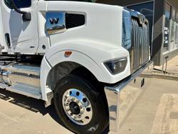 2026 Western Star 48X White