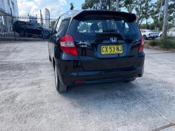 2014 HONDA JAZZ VIBE GE MY12 UPDATE Black