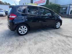 2014 HONDA JAZZ VIBE GE MY12 UPDATE Black