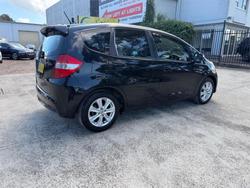 2014 HONDA JAZZ VIBE GE MY12 UPDATE Black