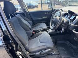 2014 HONDA JAZZ VIBE GE MY12 UPDATE Black