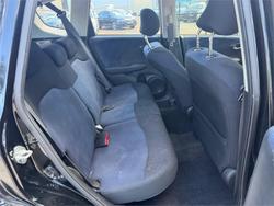 2014 HONDA JAZZ VIBE GE MY12 UPDATE Black