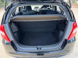 2014 HONDA JAZZ VIBE GE MY12 UPDATE Black