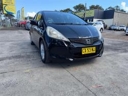 2014 HONDA JAZZ VIBE GE MY12 UPDATE Black