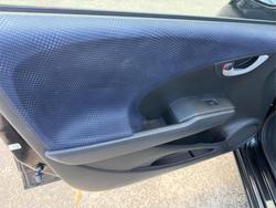 2014 HONDA JAZZ VIBE GE MY12 UPDATE Black