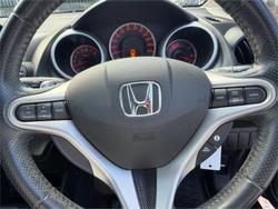 2014 HONDA JAZZ VIBE GE MY12 UPDATE Black