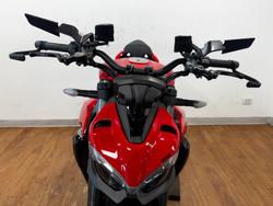 2022 Ducati STREETFIGHTER V2 RED