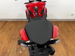 2022 Ducati STREETFIGHTER V2 RED