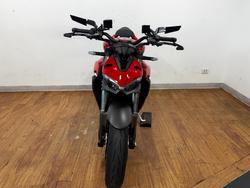 2022 Ducati STREETFIGHTER V2 RED