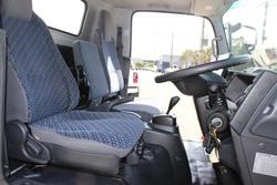 2023 Isuzu N Series NNR 45-150 Vanpack WHITE