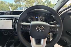 2023 Toyota Hilux SR