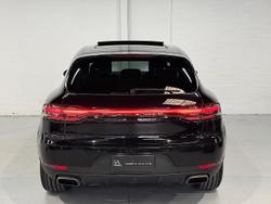 2020 Porsche Macan 95B MY21 AWD Jet Black