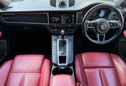 2020 Porsche Macan 95B MY21 AWD Jet Black