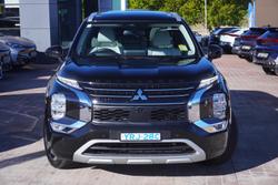 2023 Mitsubishi Outlander Exceed