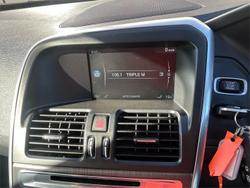 2015 Volvo XC60 D4 Kinetic MY15 Black Sapphire