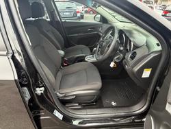 2015 Holden Cruze Equipe JH Series II MY15 Phantom