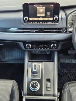 2024 Mitsubishi Outlander ES
