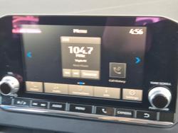 2024 Mitsubishi Outlander ES