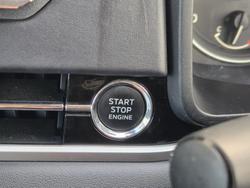 2024 Mitsubishi Outlander ES