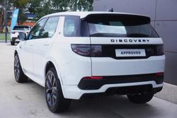 2022 Land Rover Discovery Sport P250 R-Dynamic SE