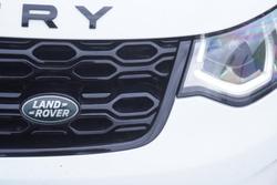 2022 Land Rover Discovery Sport P250 R-Dynamic SE