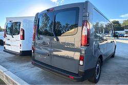 2025 Renault Trafic Premium X82 MY26 Urban Grey (KPW)