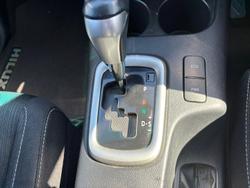 2023 Toyota Hilux SR5