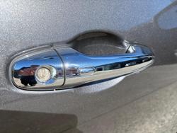 2023 Toyota Hilux SR5