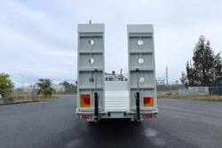 2015 Iveco Acco F2350G 280