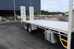 2015 Iveco Acco F2350G 280