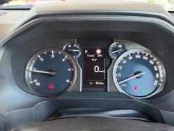 2022 Toyota Landcruiser Prado VX