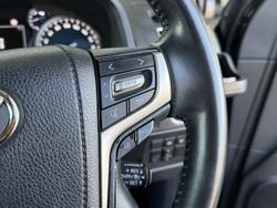 2022 Toyota Landcruiser Prado VX