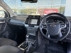 2022 Toyota Landcruiser Prado VX