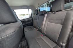 2021 Toyota Hilux SR