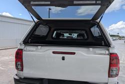 2021 Toyota Hilux SR