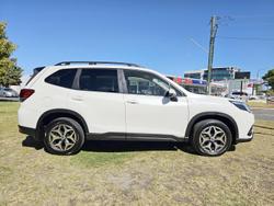 2025 Subaru Forester 2.5i-L S5 MY24 AWD Crystal White