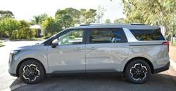 2025 Kia Carnival Sport+