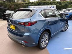 2022 Mazda CX-5 Akera