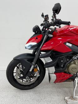 2021 DUCATI STREETFIGHTER V4 Red