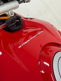 2021 DUCATI STREETFIGHTER V4 Red