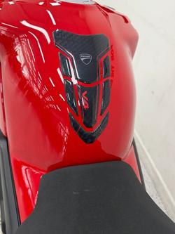 2021 DUCATI STREETFIGHTER V4 Red