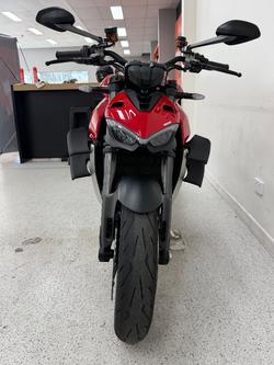 2021 DUCATI STREETFIGHTER V4 Red