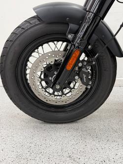 2023 INDIAN CHIEF BOBBER DARK HORSE Black