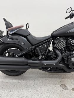 2023 INDIAN CHIEF BOBBER DARK HORSE Black